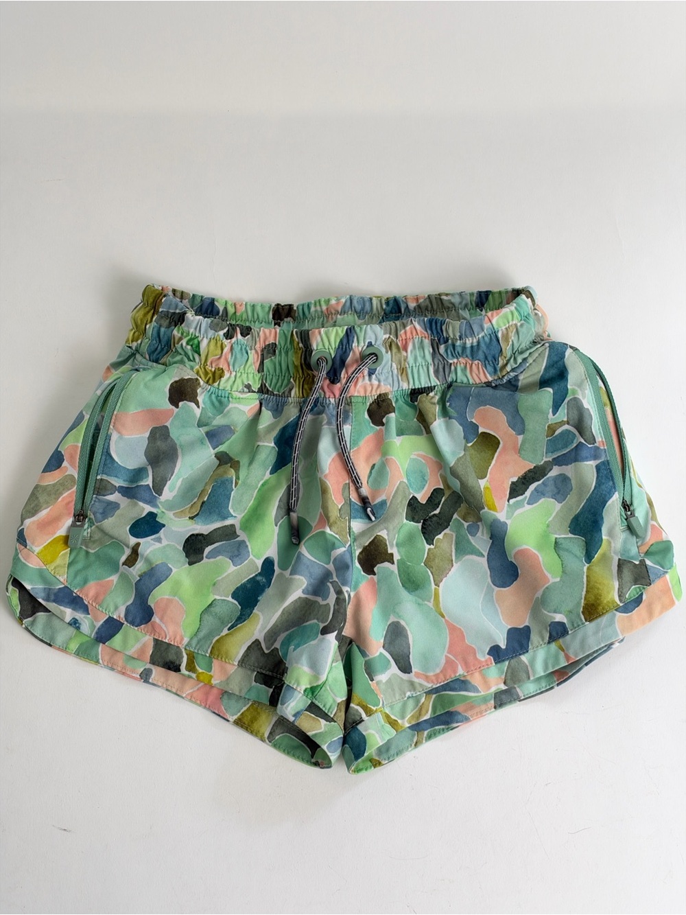 Athleta Girl Pastel Camo Elastic-Waist Athletic Shorts